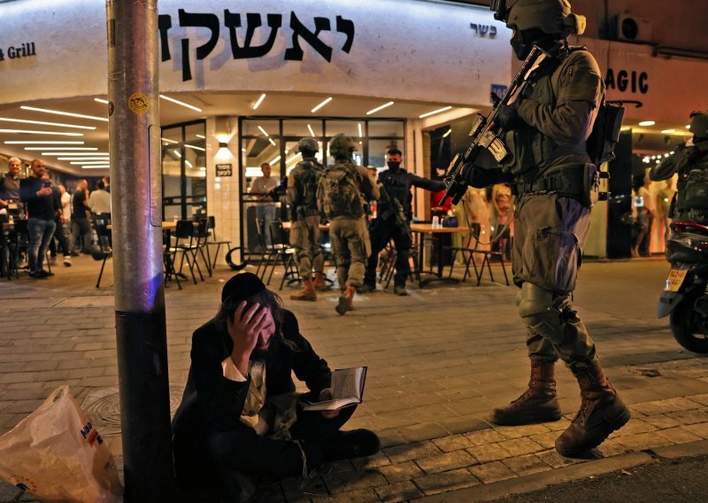 Izraelski policajci ubili Palestinca koji je pucao u Tel Avivu