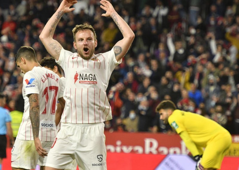 [FOTO] Drama u Sevilli; Ivan Rakitić asistirao u 93. minuti utakmice za važnu pobjedu protiv Granade