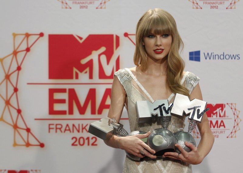 Taylor Swift trijumfirala na dodjeli MTV nagrada