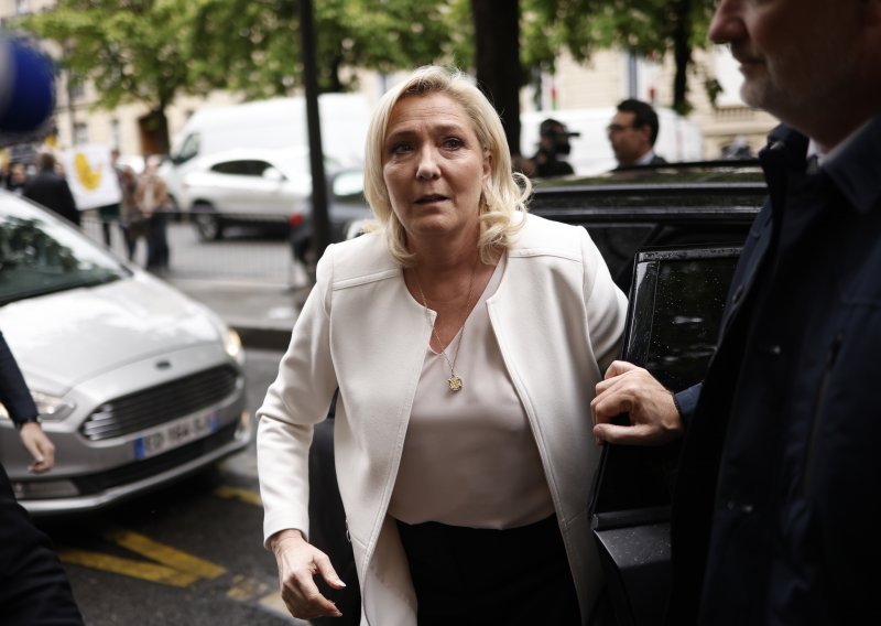 Le Pen: Čim završi rat u Ukrajini, pozvat ću na približavanje NATO-a i Rusije