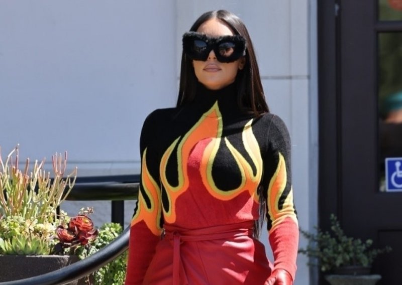 Što je iduće: Je li Kim Kardashian nadmašila samu sebe ovim bizarnim stajlingom?