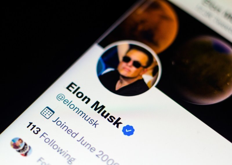 Elon Musk želi kupiti Twitter za 41 milijardu dolara: 'Ovo je moja konačna ponuda'