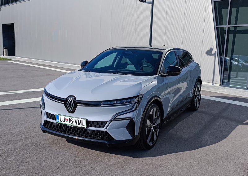 [FOTO/VIDEO] Renault Mégane E-TECH Electric je stigao: Upoznajte ovaj impresivan kompaktni električni hatchback