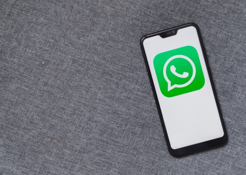 Napokon stižu: WhatsApp dobiva reakcije na poruke, ali samo sa šest emojija