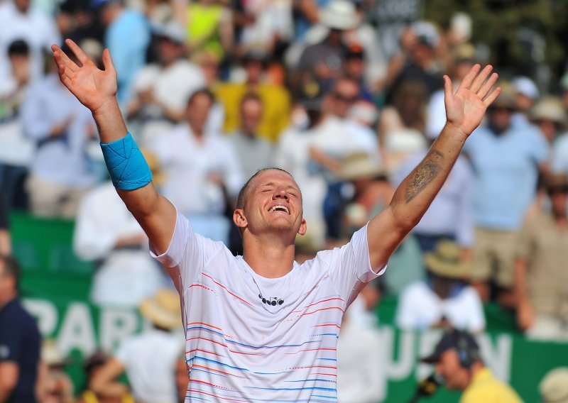 Španjolac Davidovich Fokina šokirao Đokovića, a onda počistio sve protivnike i ušao u svoje prvo finale. Tek su mu 22...