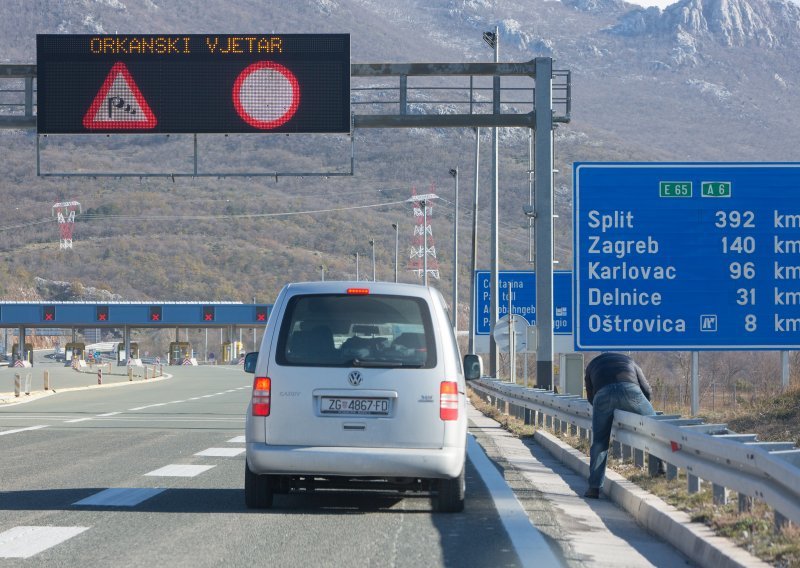 Zbog vjetra neke dionice na A1 i A6 otvorene samo za osobna vozila