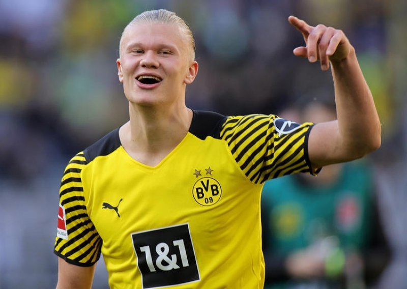 Erling Haaland napušta Borussiju Dortmund na način kakav se rijetko viđa; evo koliko je potrošio na poklone svima u klubu!