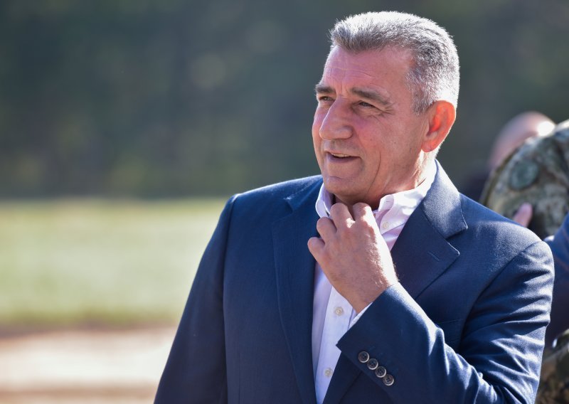 Ante Gotovina: Da! Potpisao sam pismo podrške brigadirima Hrvatske vojske Josipu Perkoviću i Zdravku Mustaču