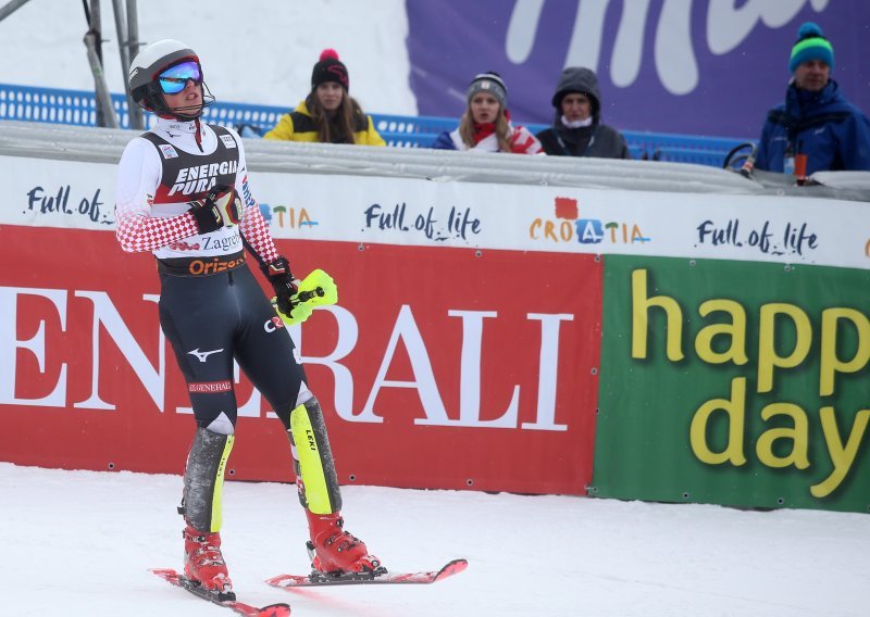 Kraj karijere za 25-godišnjeg skijaša koji je u Adelbodenu ostvario rezultat karijere; potkoljenice taj napor više ne mogu podnijeti