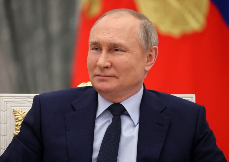 Putin poručio Guterresu: Ruska vojska nema veze s ubojstvima u Buči