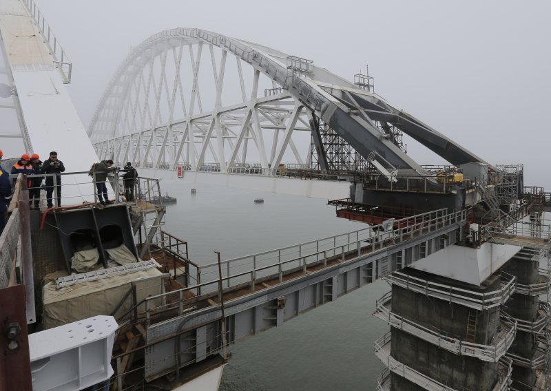 Ukrajinski dužnosnik zaprijetio: Srušit ćemo Krimski most ako nam se ukaže prilika za to