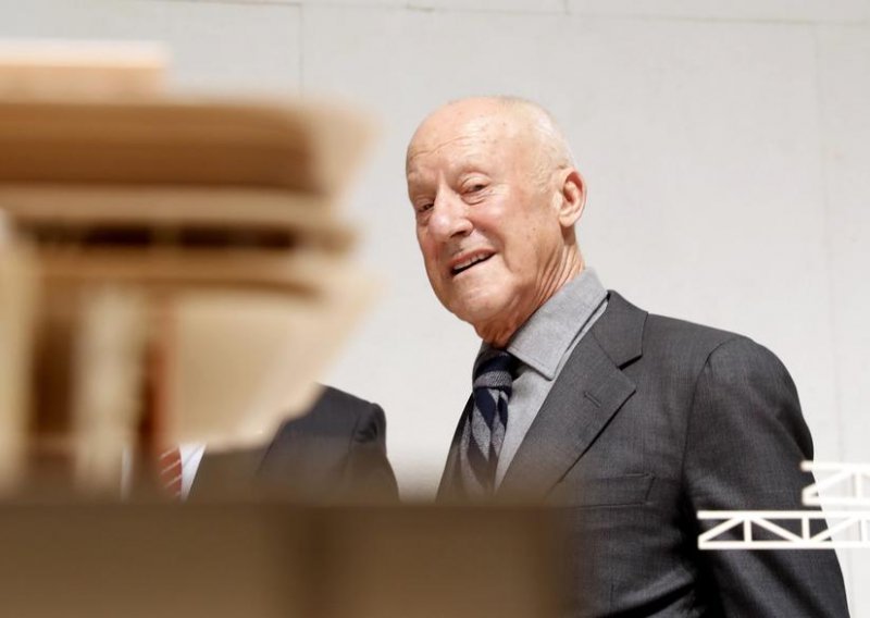 Norman Foster predložio da će obnoviti Harkiv