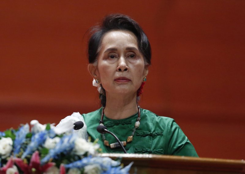 Suu Kyi osuđena na pet godina zatvora zbog korupcije