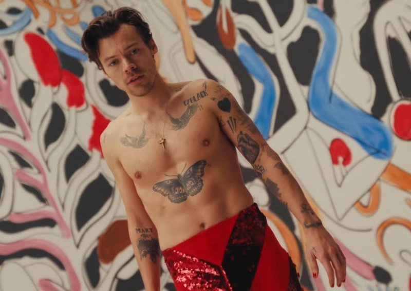 Harry Styles nema potrebu javno se opredijeliti po pitanju seksualne orijentacije