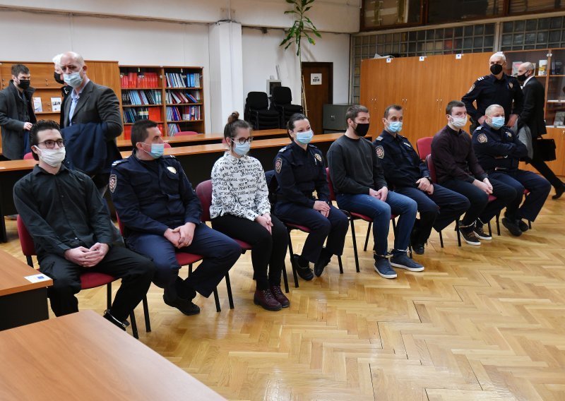 Nastavljeno suđenje u Varaždinu četvorki optuženoj za ubojstvo profesora; prijavio ih radi kršenja epidemioloških mjera