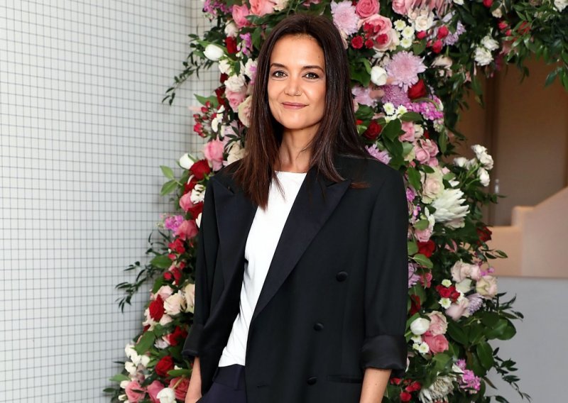 Zaljubljena do neba: Tko je novi dečko kojeg ljubi Katie Holmes?