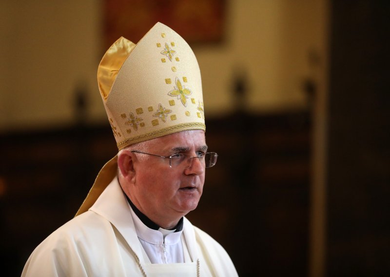 Nadbiskup Uzinić o tužbi časne sestre protiv riječkog hospicija i nadbiskupije: Ne možemo i ne želimo biti ničiji taoci