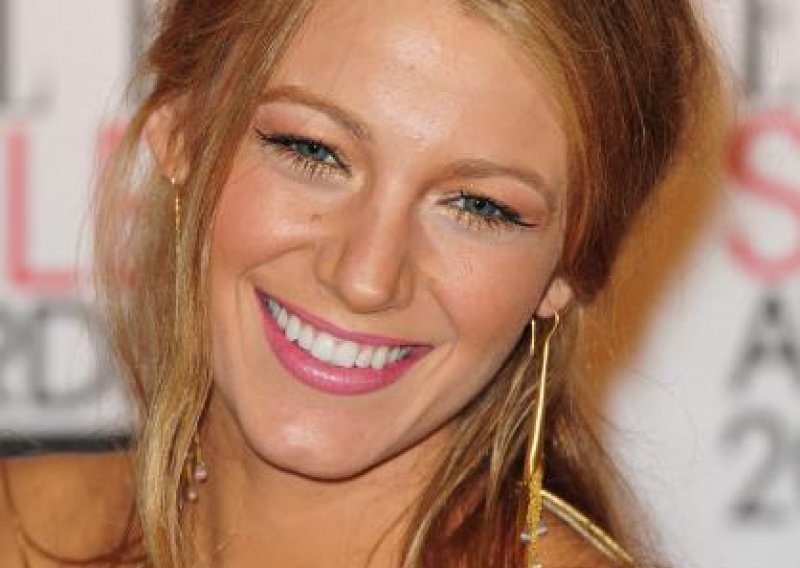 Blake Lively zbog uloge postala brineta