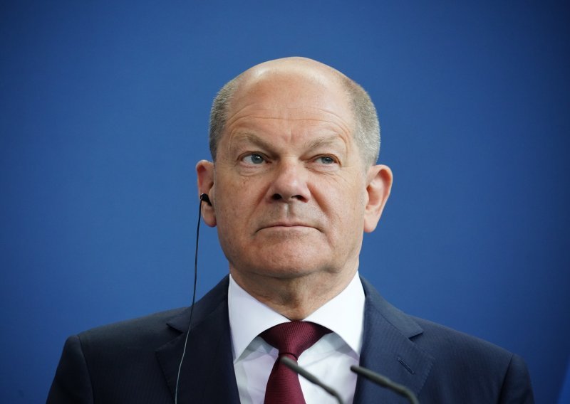 Scholz: Sankcije se neće ukinuti dok Moskva ne potpiše mirovni sporazum s Kijevom