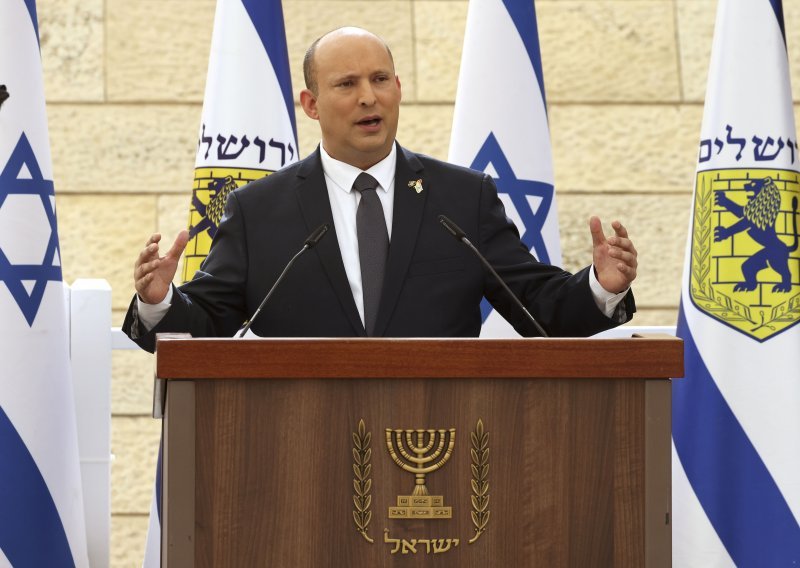 Izraelski premijer Naftali Bennett neće se kandidirati na nadolazećim izborima