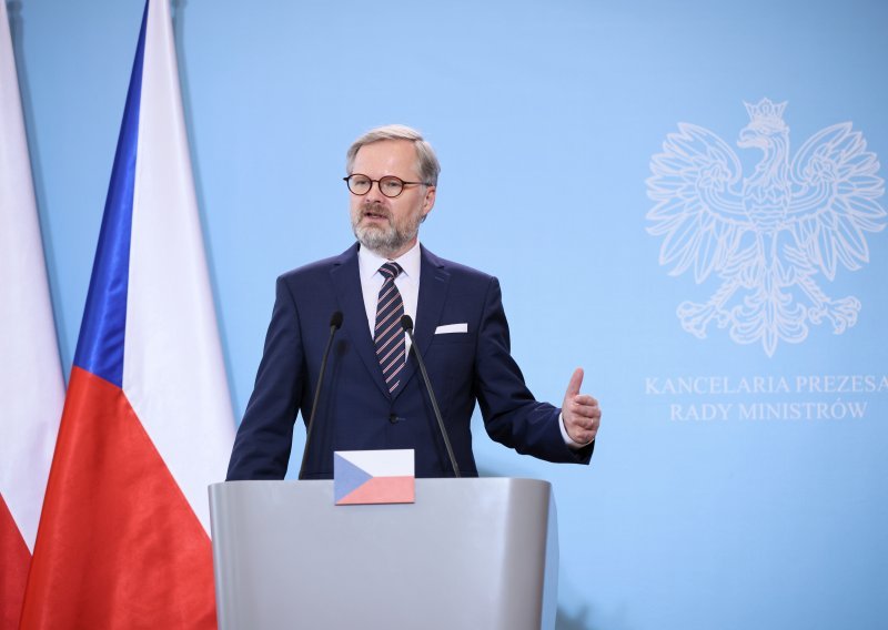 Češki premijer: Tražit ćemo izuzeće iz zabrane uvoza ruske nafte