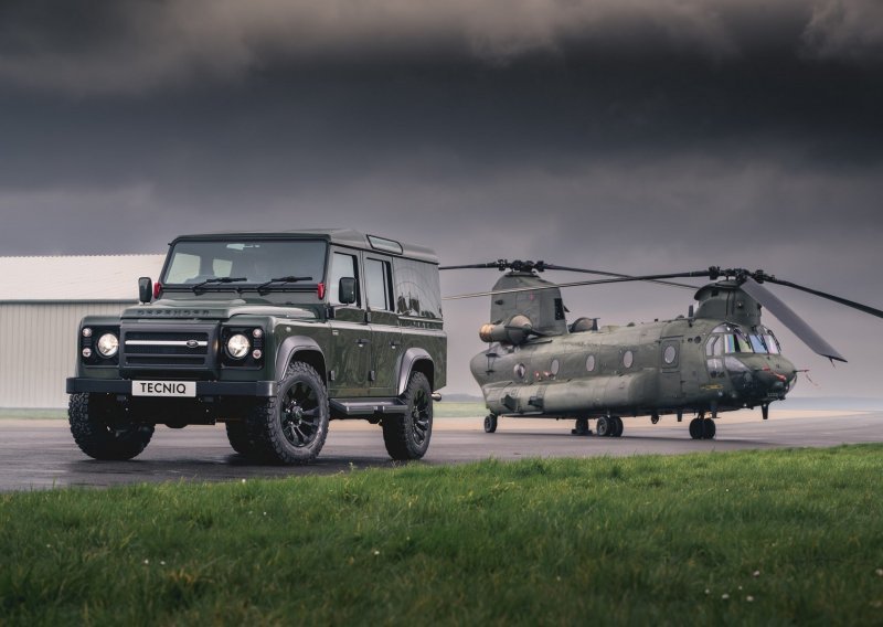 [FOTO] Jedinstveni Tecniq Q40 Defender: Napravljen je u počast 40. godišnjice vojnog helikoptera Chinook