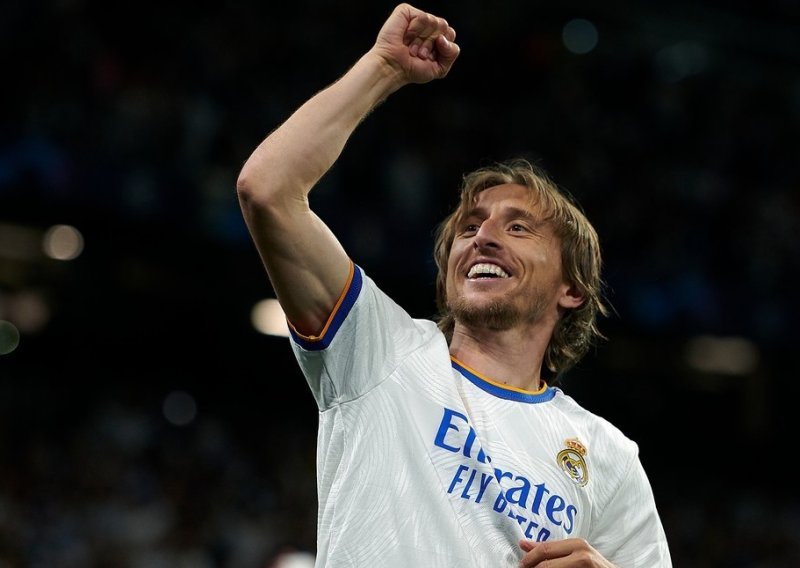 [VIDEO] Luka Modrić oglasio se nakon veličanstvene pobjede i zaludio navijače Reala: Ljudi, pa što je ovo?!