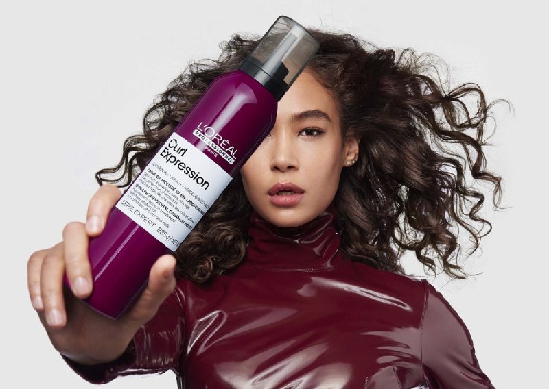 L’Oréal Professionnel svojom najnovijom linijom Curl Expression razbija mit kako je nemoguće 'ukrotiti' kovrčavu kosu