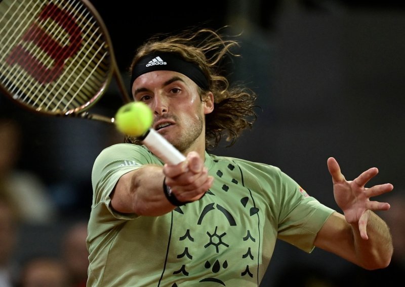 Stefanos Tsitsipas nakon velike borbe 'slomio' Andreja Rubljova i izborio polufinale Madrida