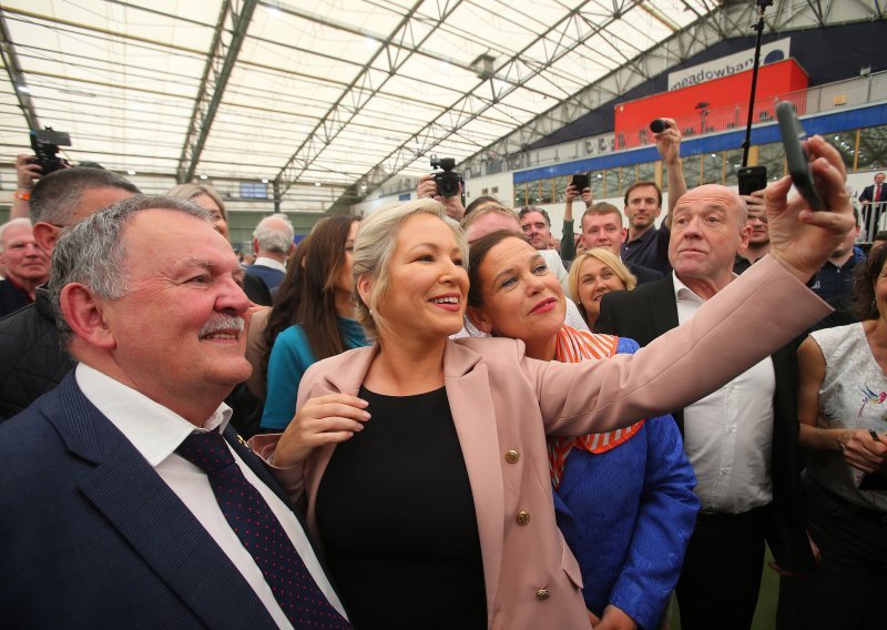 Pobjeda Sinn Feina korak prema ujedinjenju Irske, dokinuto stoljeće dominacije probritanskih stranka
