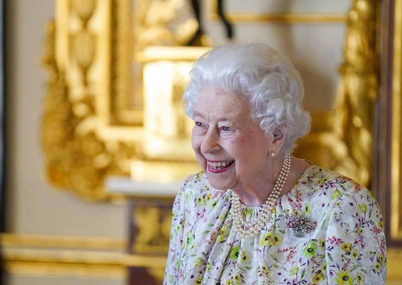 Elizabeta II. neće biti na državnom otvaranju parlamenta