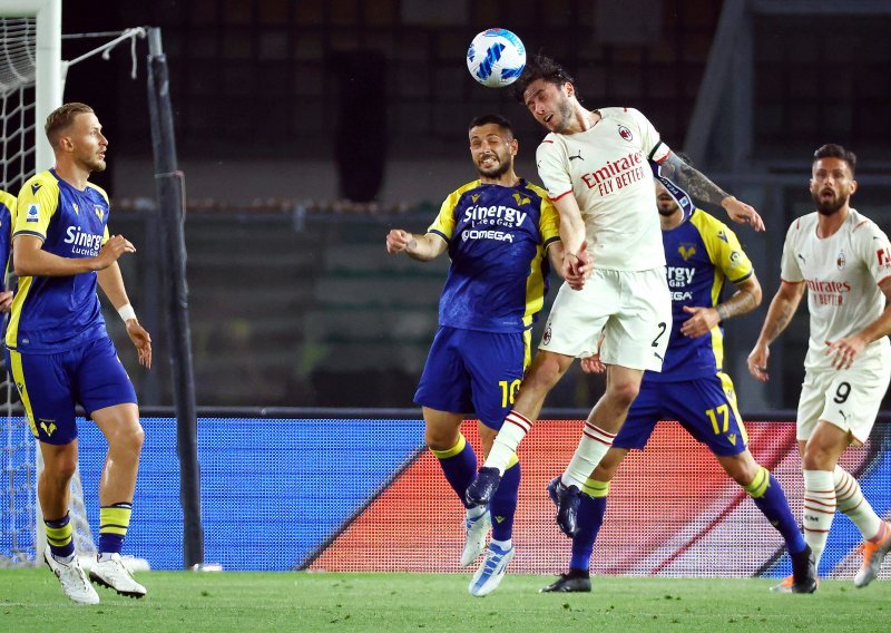 [FOTO] Milan preživio teško gostovanje kod Igora Tudora i Verone; 'Rossoneri' izveli preokret koji ih vratio na vrh Serie A