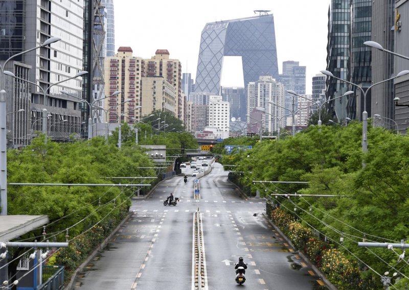 [FOTO] Središte Pekinga utihnulo, borba protiv covida guši kapital