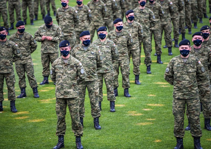 Obilježava se Dan Hrvatske vojske: Zbog proslave iz MORH-a upozoravaju na prelete zrakoplova, detonacije i slične oblike buke
