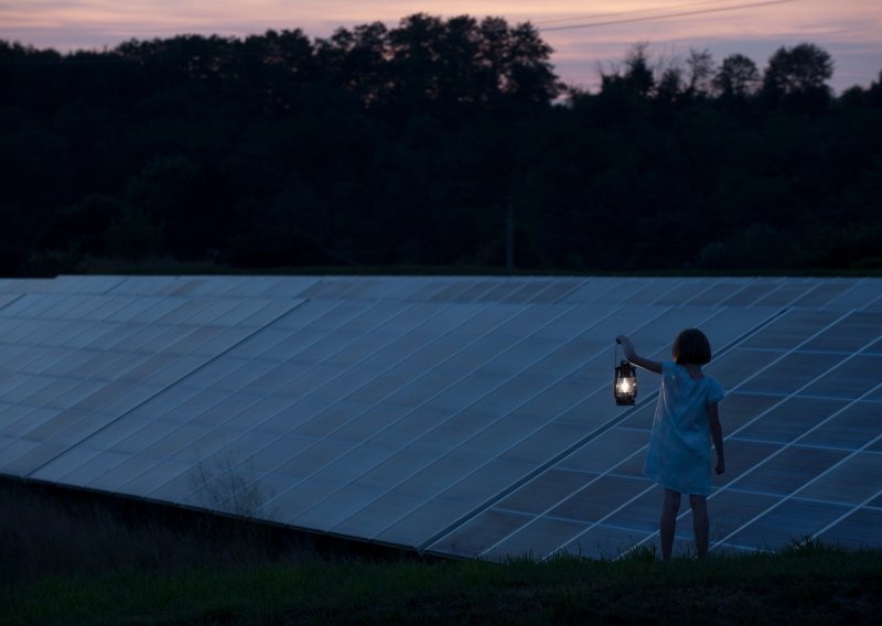 Zvuči kao oksimoron, ali američki znanstvenici stvorili su solarne panele koji rade i noću