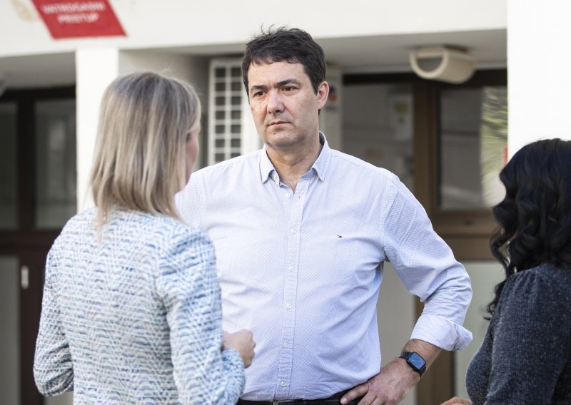 [VIDEO/FOTO] Zoran Đogaš: Mislim da sam ja neko osvježenje, a moj prvi korak u Banovini bit će snimka stanja