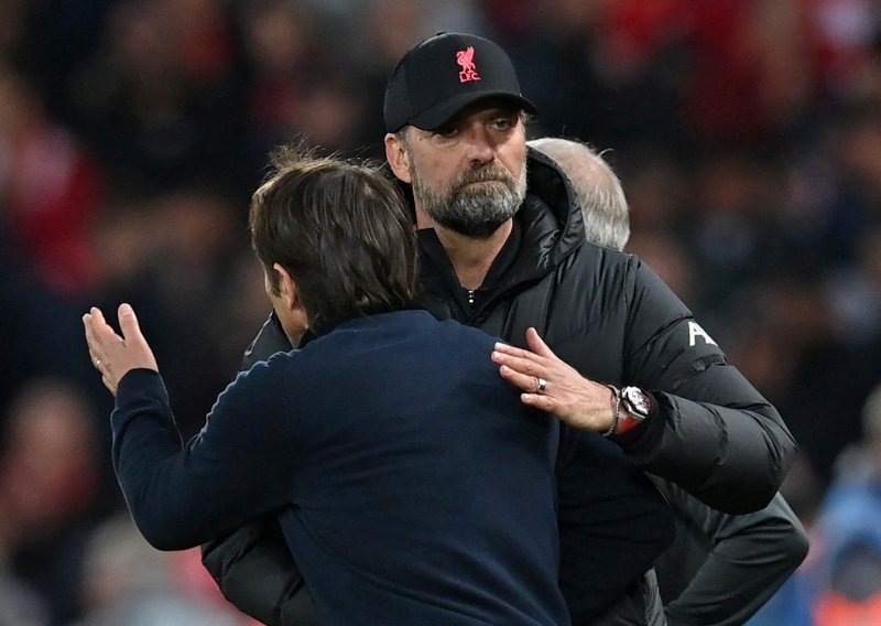 Conte poklopio Kloppa. Evo kako mu je uzvratio na primjedbu da Tottenham igra obrambeni nogomet