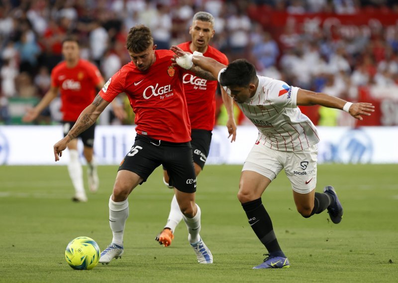 [FOTO] Atletico Madrid potvrdio Ligu prvaka, a Sevilla to propustila napraviti protiv davljenika La Lige