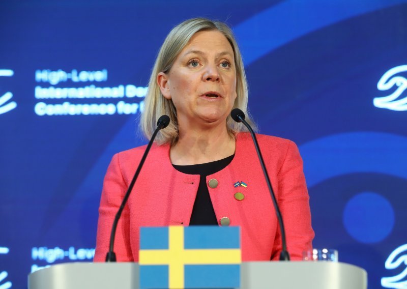 Švedska premijerka: Zatražit ćemo prijem u NATO, napuštamo jednu eru kako bismo ušli u novu