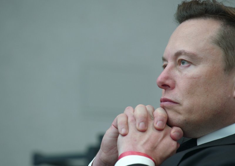 Musk radnicima: 'U uredu morate provesti barem 40 sati tjedno. Ako se ne pojavite, pretpostavit ćemo da ste dali otkaz'