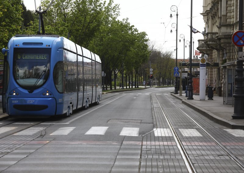 Mladića u Zagrebu pretukli u tramvaju, teško je ozlijeđen