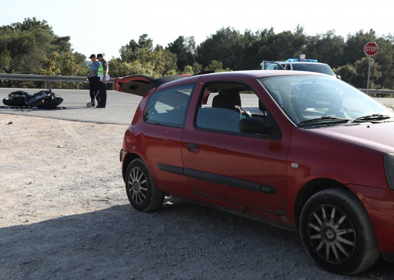 Za vikend tri poginule osobe na prometnicama