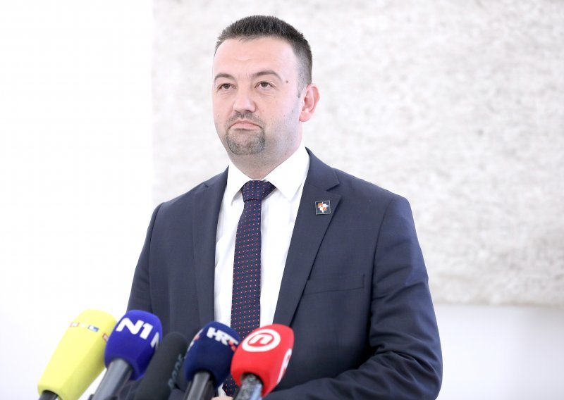 Domovinski pokret i Suverenisti o Ustavnom sudu: To je institucionalizirana velika koalicija HDZ-a i SDP-a