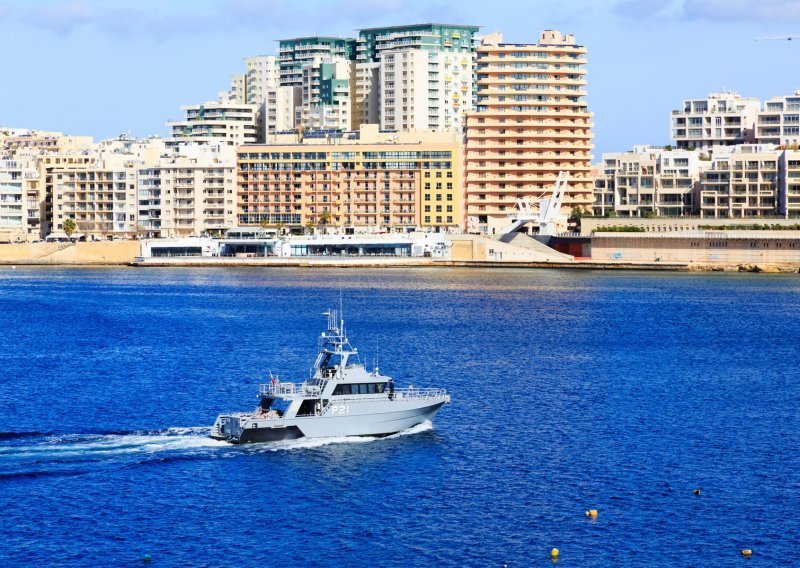Grčka tuži HBOR zbog neisporuke brodova, ali bi tužba mogla pasti