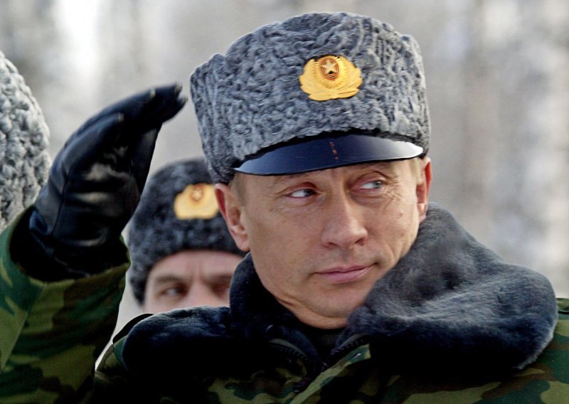 Putin hvalio Petra Velikog i povukao paralelu s 'vraćanjem' povijesnih ruskih zemalja