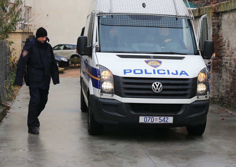 Uhićenja po Zagrebu, zbog korupcije; najmanje 50 milijuna kuna štete