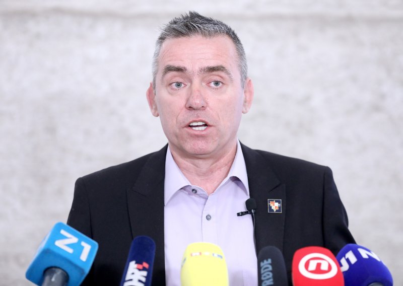 Mlinarić o novim optužnicama iz Srbije: Ministar Medved je najveći smokvin list Plenkovićeve Vlade