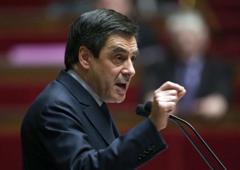 Fillon se besplatno odmarao na Mubarakov trošak