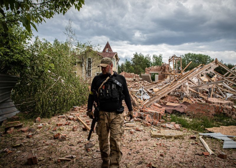 Rusi pojačavaju napade u Luhansku, Ukrajina odlučno: Ništa od primirja!
