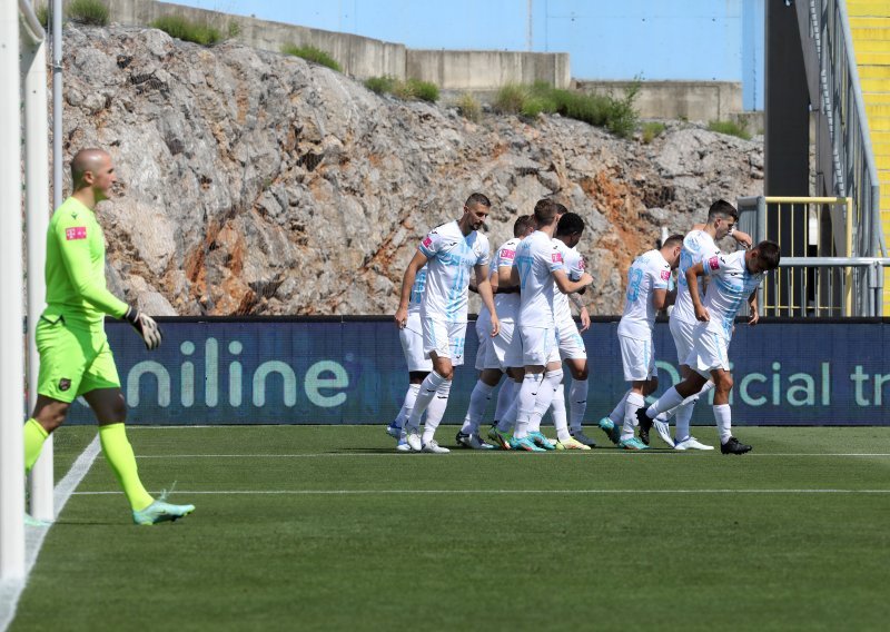 [VIDEO/FOTO] Rijeka prije finala Kupa srušila Hrvatski dragovoljac; pogodak odluke na Rujevici pao već u drugoj minuti